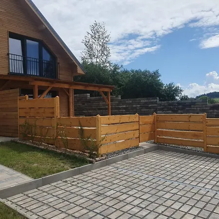 아파트 Hannzi Hurka *